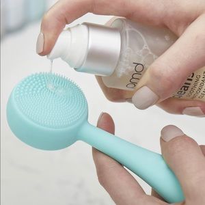 PMD Clean Smart Facial Cleansing Device - Teal NIB